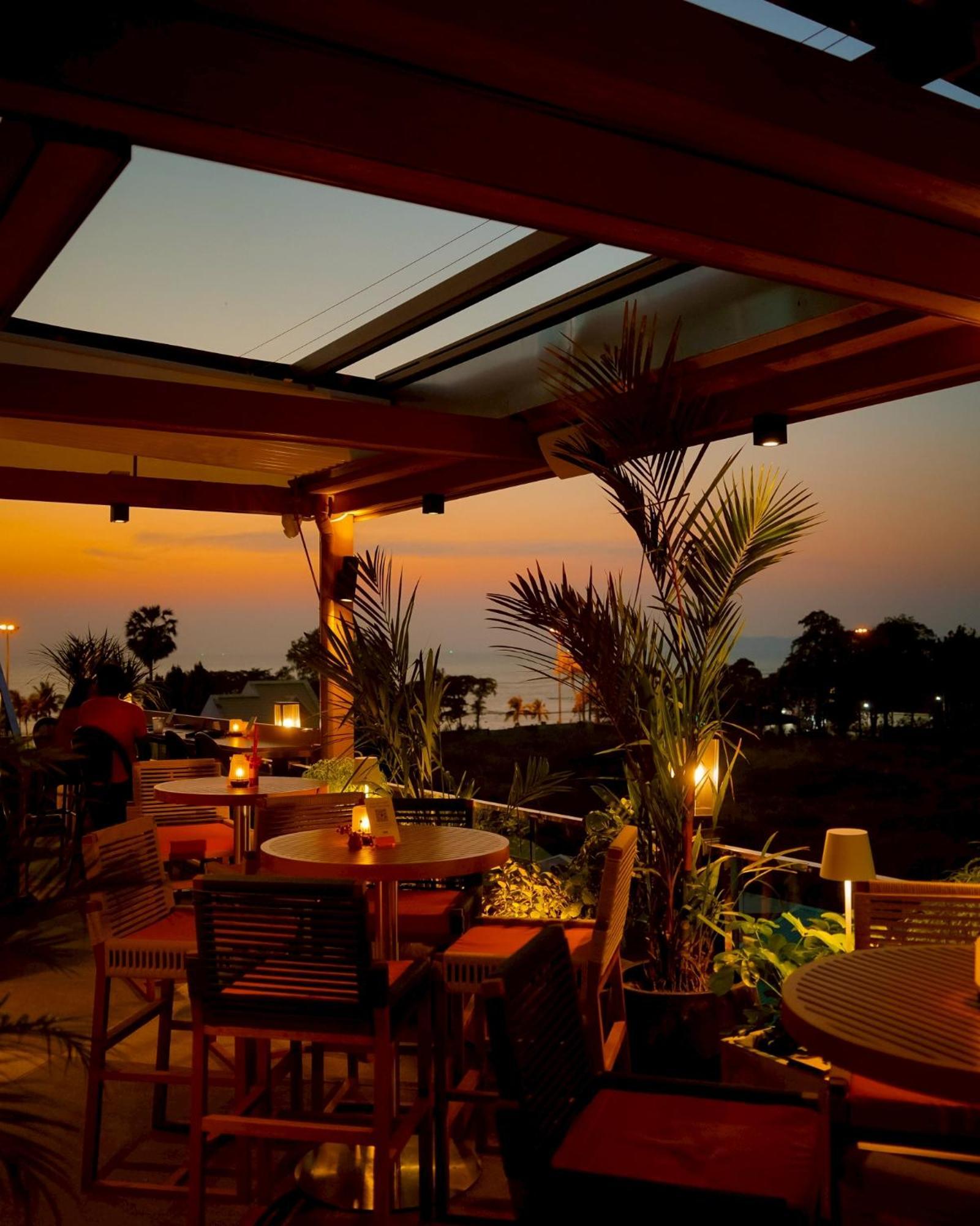 Tribe Pattaya Hotel Ngoại thất bức ảnh